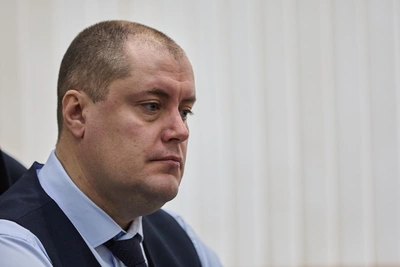 На кладбище Новосибирска чиновнику навязали услугу под прикрытием