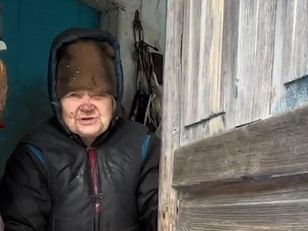 «Ее довели до состояния мумии»: деревенская бабушка Лида стала жертвой жестокости соседей, которым завещала дом