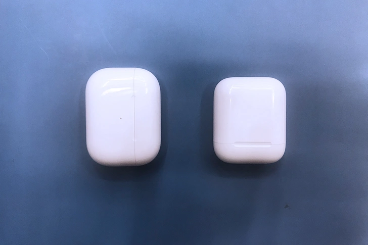 MAXIM тестирует наушники Airpods Pro