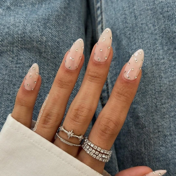 Источник: соцсети phoebesummernails