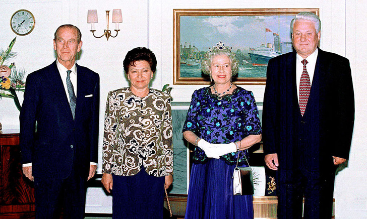 Как прошел единственный визит Елизаветы II в Россию