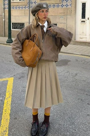 Современная адаптация образа в стиле Кати Пушкаревой | Источник: ru.pinterest.com