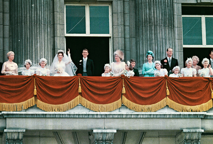 Фото №2 - Королевская свадьба #2: как выходила замуж «запасная» принцесса Маргарет