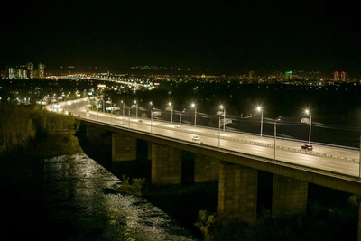 Начался ремонт Октябрьского моста и моста «777»