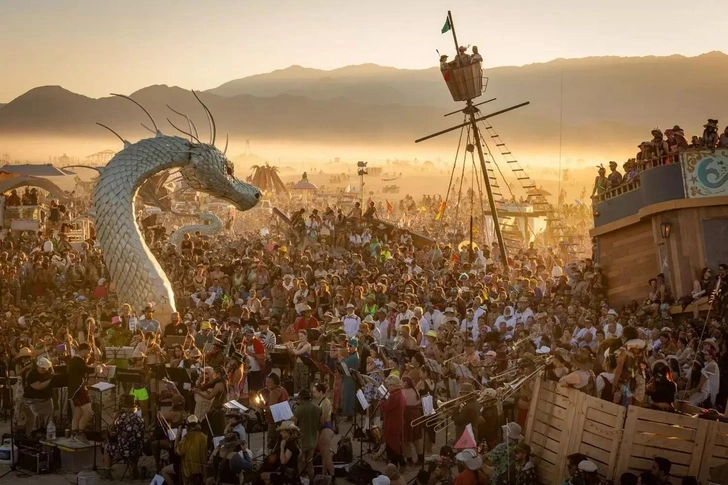 burning man 2025, Фестиваль Burning Man, Вадим Круглов из Омска, Что на самом деле случилось с погибшим россиянином на фестивале Burning Man в Неваде | Источник: соцсети