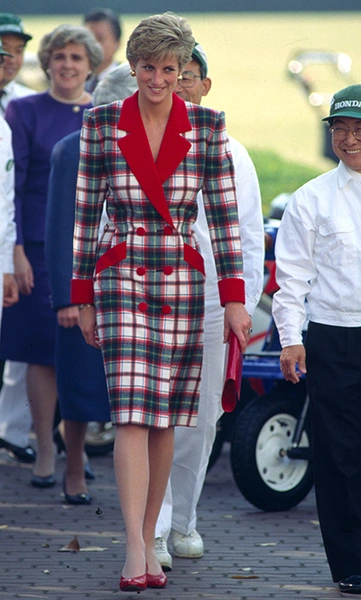 Диана в Японии, 1990 г