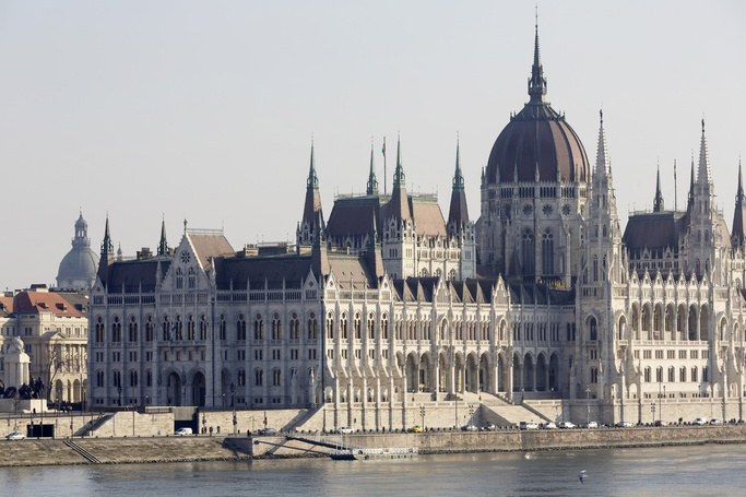 Что случилось в Будапеште: что вы знаете о столице Венгрии?