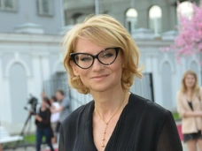 «Богатый съезд стоматологов»: стилисты «Модного приговора» испортили образ восходящей звезды шансона