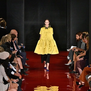 Пышный прием: Rochas SS18