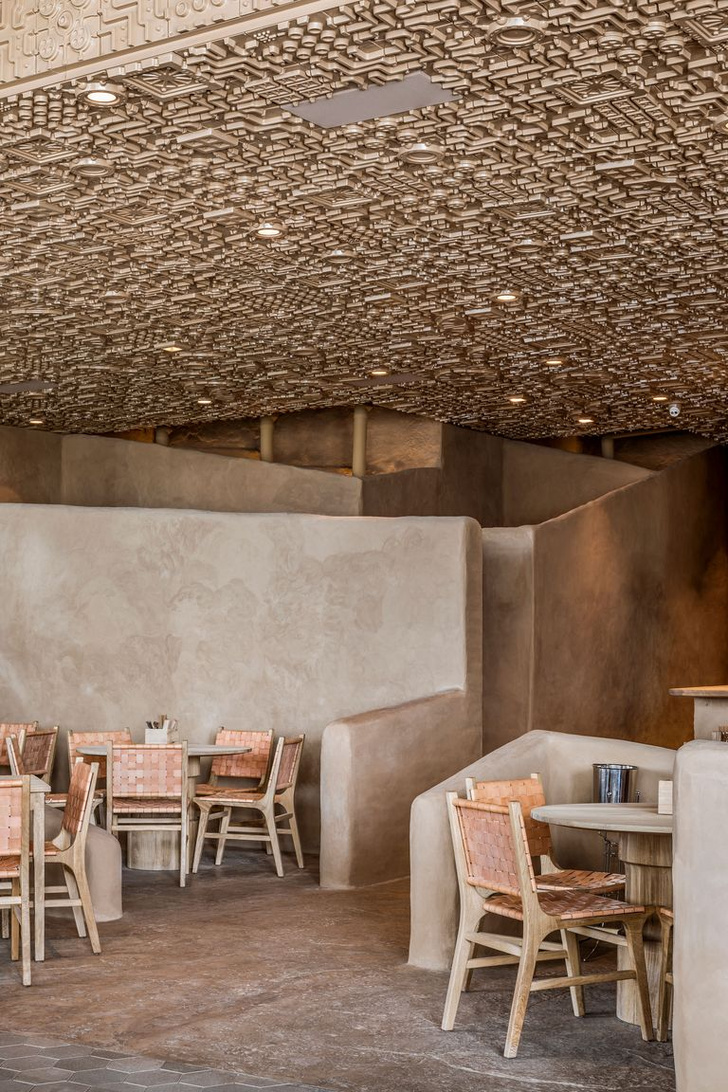 Ресторан с необычным потолком в Мексике (фото 5)