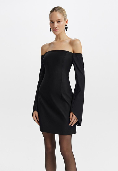 Черное платье-бюстье с длинными рукавами