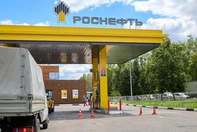 83 заправки открыты в Краснодаре, бензин есть на половине