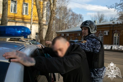 В Кирове задержали подозреваемых в обороте наркотиков