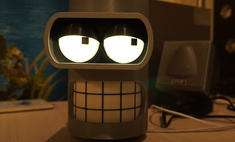 Реддитор собрал умную колонку в виде робота Бэндера, с блэкджеком и шутками (видео)
