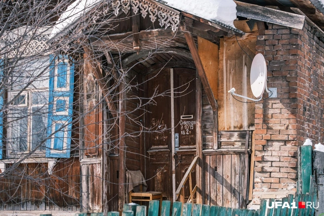 Классический пример деревенского дома | Источник: Булат Салихов / UFA1.RU