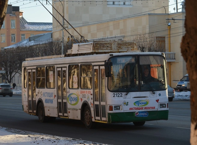 В УРТ прокомментировали жалобы на работу 16-го троллейбуса | ya62.ru