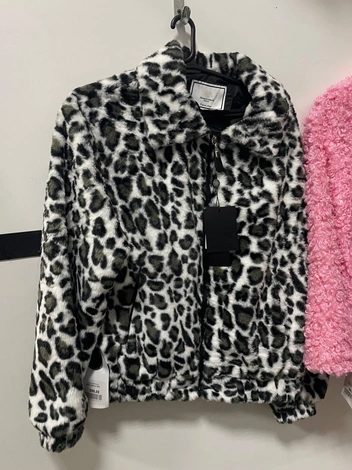 Ну, допустим. Цена вопроса 499 рублей  | Источник: Алёна Золотухина / NGS.RU