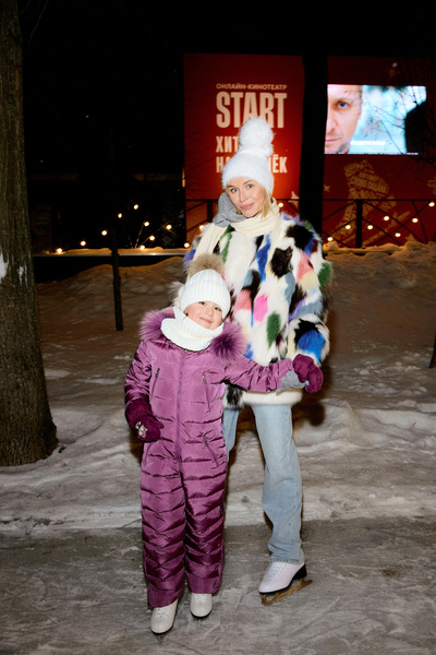 Полина Гагарина с дочкой