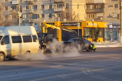 BMW разорвало на куски в центре Волгограда