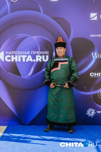 Гости были не только в вечерних костюмах, но и в народных  | Источник: Ольга Миллер / СHITA.RU