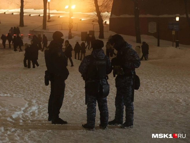 Территорию у Красной площади продолжают патрулировать силовики | Источник: Артем Устюжанин / MSK1.RU