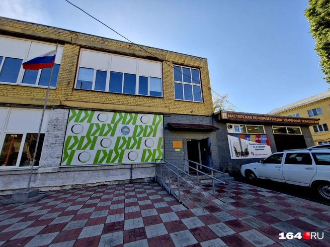 На территории техникума расположены современные мастерские | Источник: Виктория Федорова / 164.RU