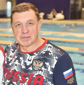 Валерий Котов признался, что несколько раз передавал взятки Оленикову | Источник: novosibirsk.trenera.ru