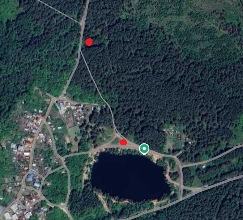 Вот такую карту прислала нам читательница. Красным помечены места складирования щебня  | Источник: Google.com / maps, читатель 74.RU