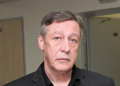 Перестал ходить, с трудом дышит: самочувствие Михаила Ефремова ухудшилось накануне освобождения
