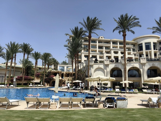За проживание в отеле Stella Di Mare Beach Hotel & Spa в течение двух недель туристка заплатила 107 тысяч рублей | Источник: Елена Михеева / Vk.com