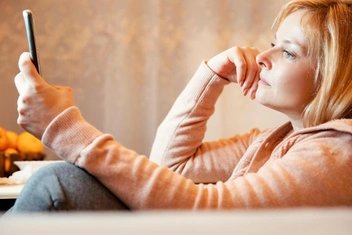 «Партнер шлет мне дикпики. Как правильно на это реагировать?»