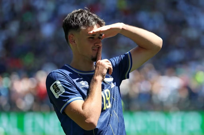 Керим Алайбегович забил один из голов  | Источник: Fifa.com
