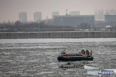 Суда-пумы по Амуру курсируют месяц между Благовещенском и Хэйхэ