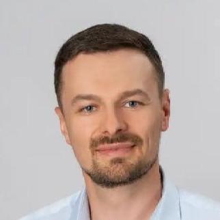 <p>Дмитрий Касьянов</p>