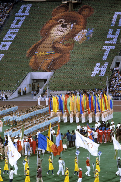 Финский сервелат, зачистка дач и мультик про Бабу-ягу: 10 фактов об Олимпиаде-1980