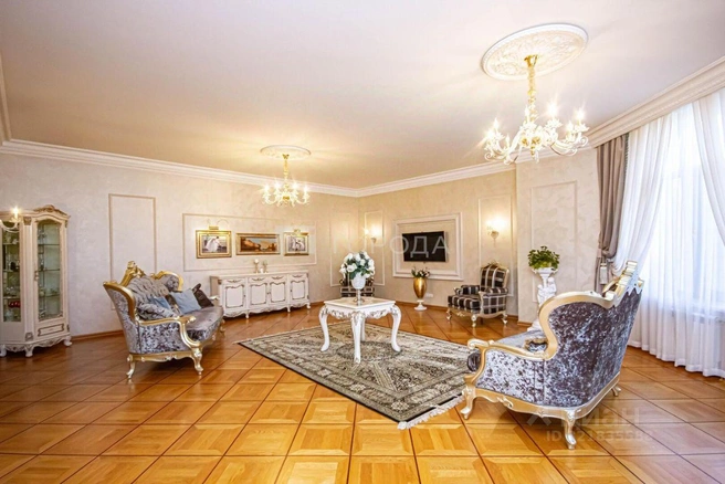 Дом был построен в 2019 году из монолитного железобетона с кирпичом | Источник: Агентство недвижимости «Города Новосибирск» / n1