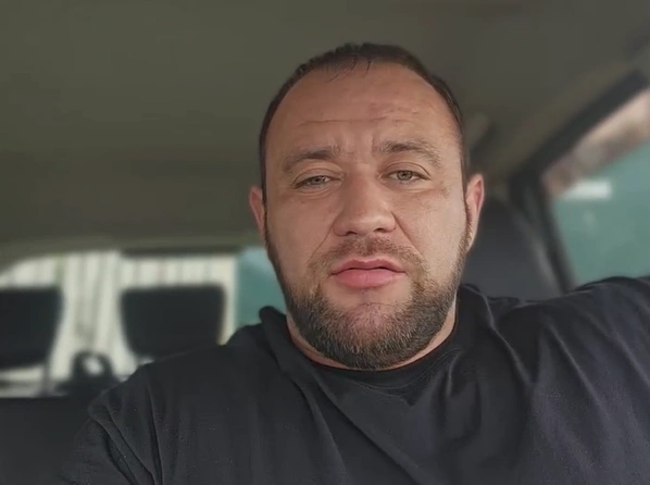 Тренер Иван во Владивостоке | Источник: ivan_spartanec / Instagram*