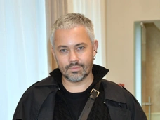 Александр Рогов о наряде Жасмин: «Похожа на хрюху из «Ну, погоди!»