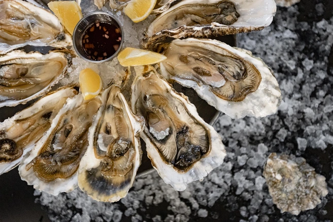 Свежие устрицы привозят каждую неделю | Источник: Инна Кузнецова