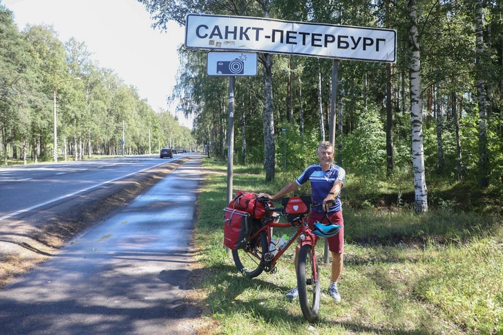 «Друзья отказались, наслушавшись страшных историй про Россию»: зачем немец едет на велосипеде из Выборга в Казань