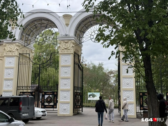 Недавно арендатор обновил входную часть в парк | Источник: Сергей Петунин / 164.RU