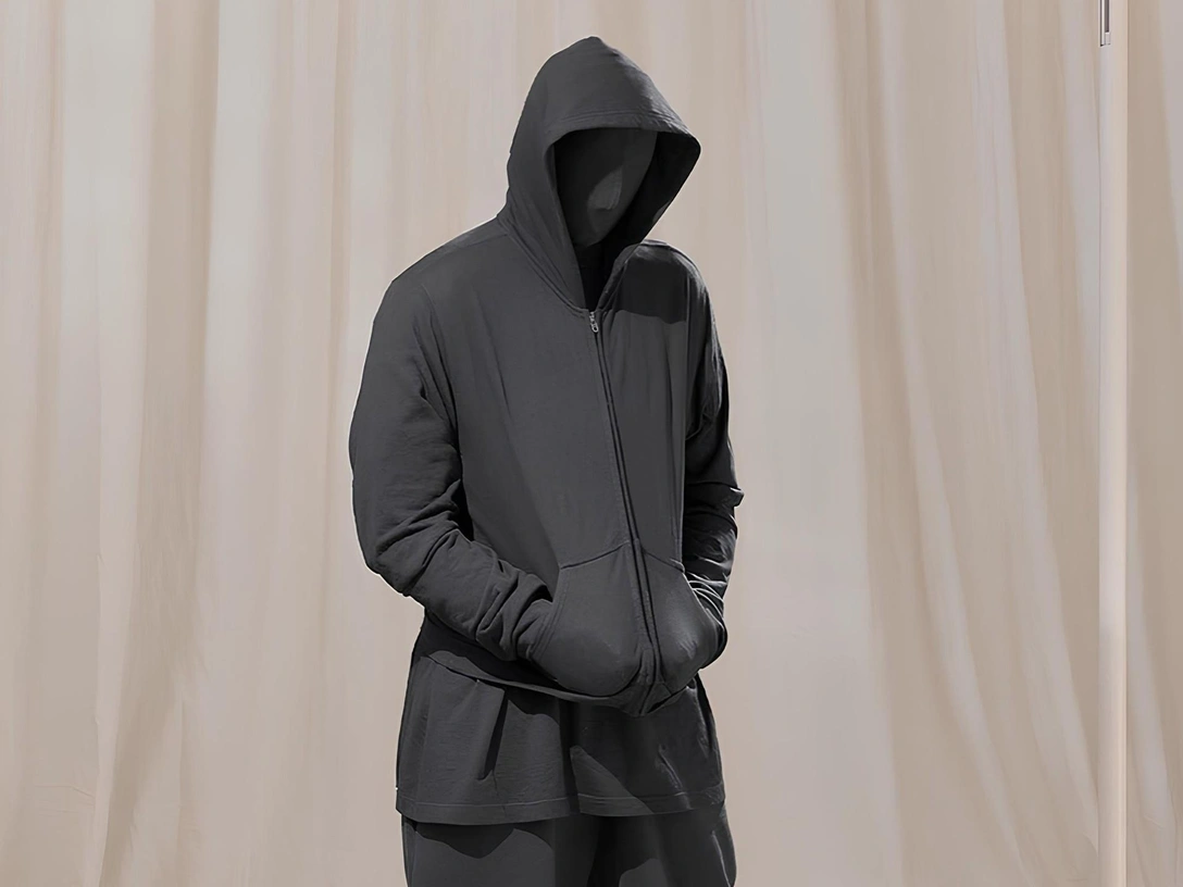 10 лет в Balenciaga: в Париже открылась прощальная выставка в честь Демны Гвасалии | marieclaire.ru