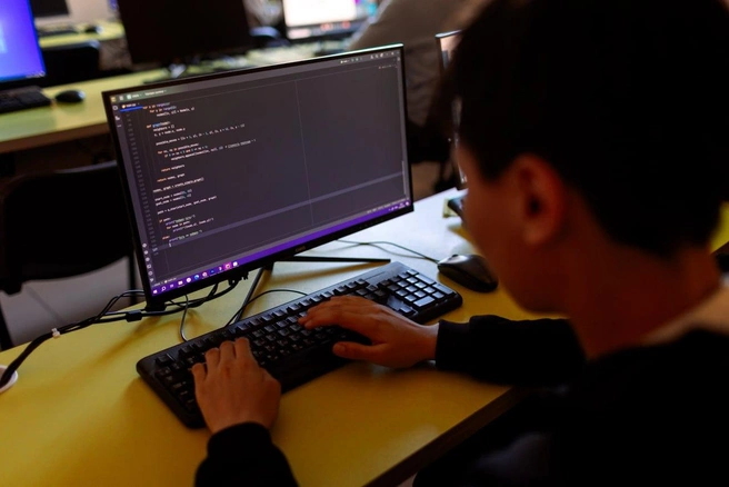 Основные приоритеты TOP IT College&nbsp;— практическое обучение и реальный опыт | Источник: TOP IT College