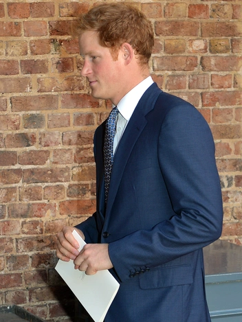 Принц Гарри в числе гостей на крестинах племянника