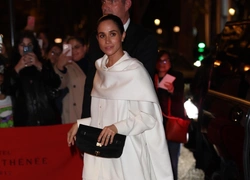 Меган Маркл дебютировала на Неделе моды в Париже