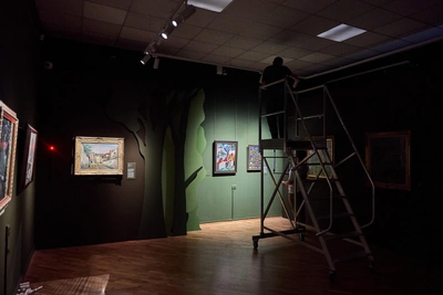 Выставка «Без названия» в Кемерове: зрители придумывают названия