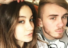 Виктория Дайнеко подала заявление в загс