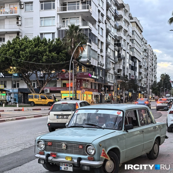 «Жигули»? Нет, это старый Fiat | Источник: Алена Кашпарова / «ИрСити»