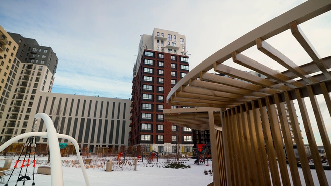 Для игр и прогулок предусмотрели большое пространство | Источник: ЭНКО