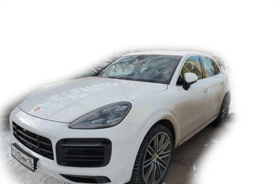 Ex-mayor's Porsche listed for 4.9M rubles without keys